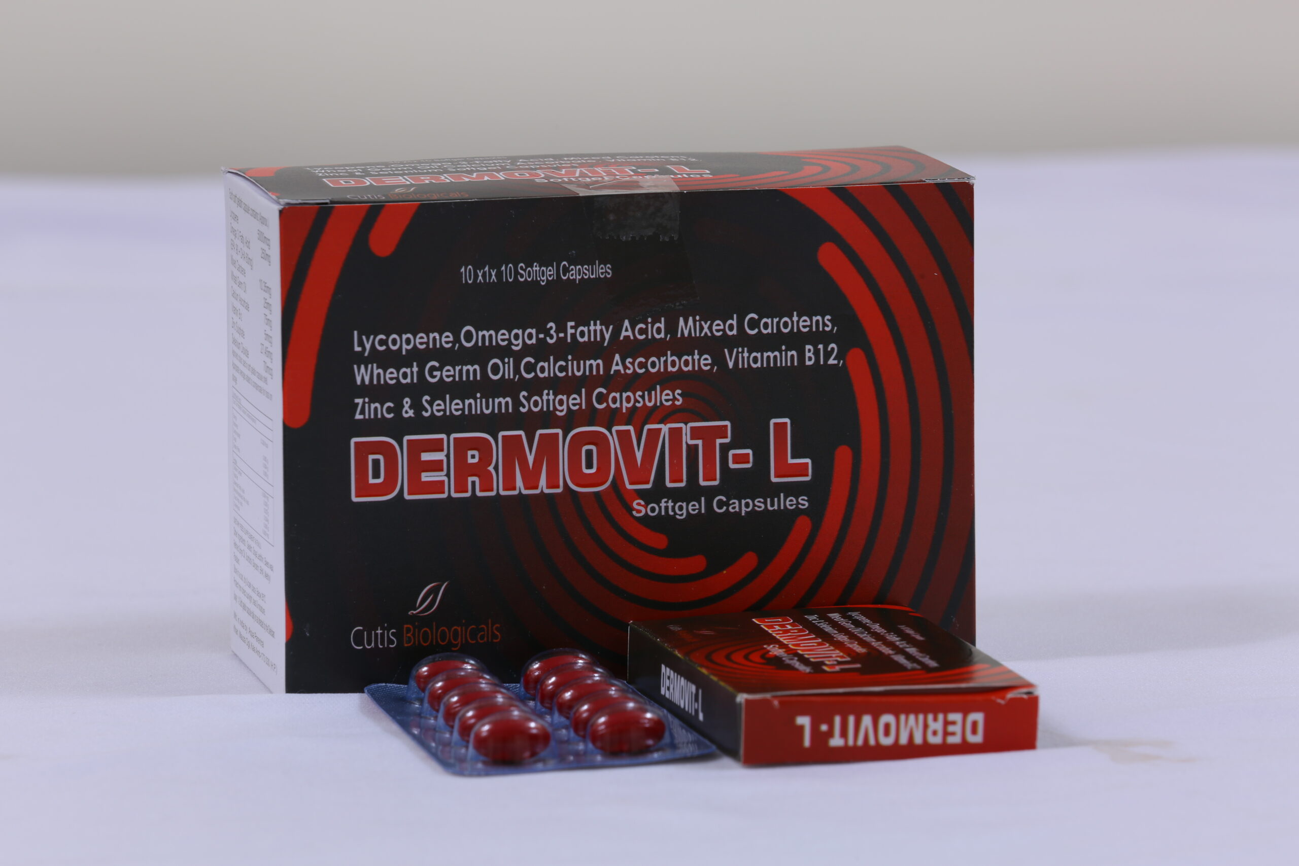 DERMOVIT-L (Lycopene, Omega-3-Fatty Acid, Mixed Carotens, Wheat Germ Oil)
